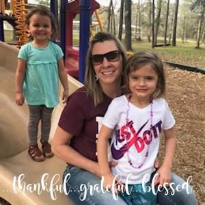 Meet your Posher, Angela jojo